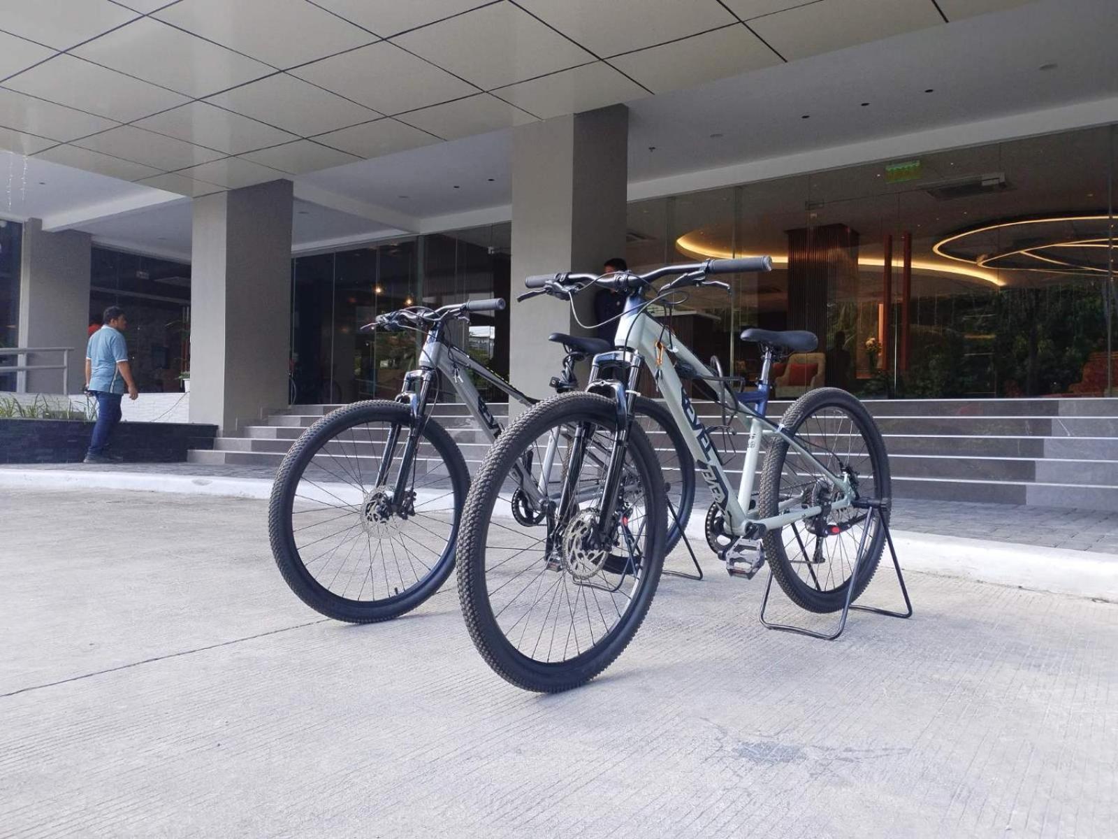 Hayat Sky Towers Hotel Cebu ภายนอก รูปภาพ