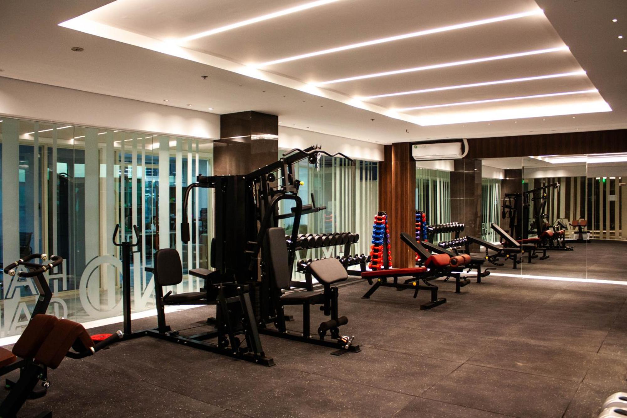 Hayat Sky Towers Hotel Cebu ภายนอก รูปภาพ