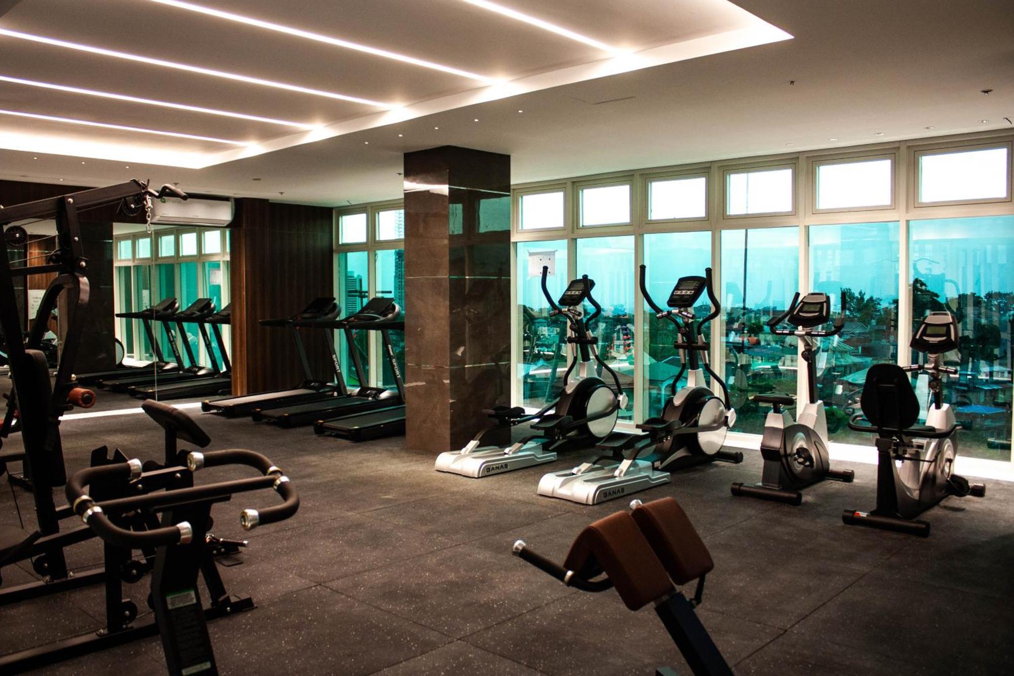 Hayat Sky Towers Hotel Cebu ภายนอก รูปภาพ