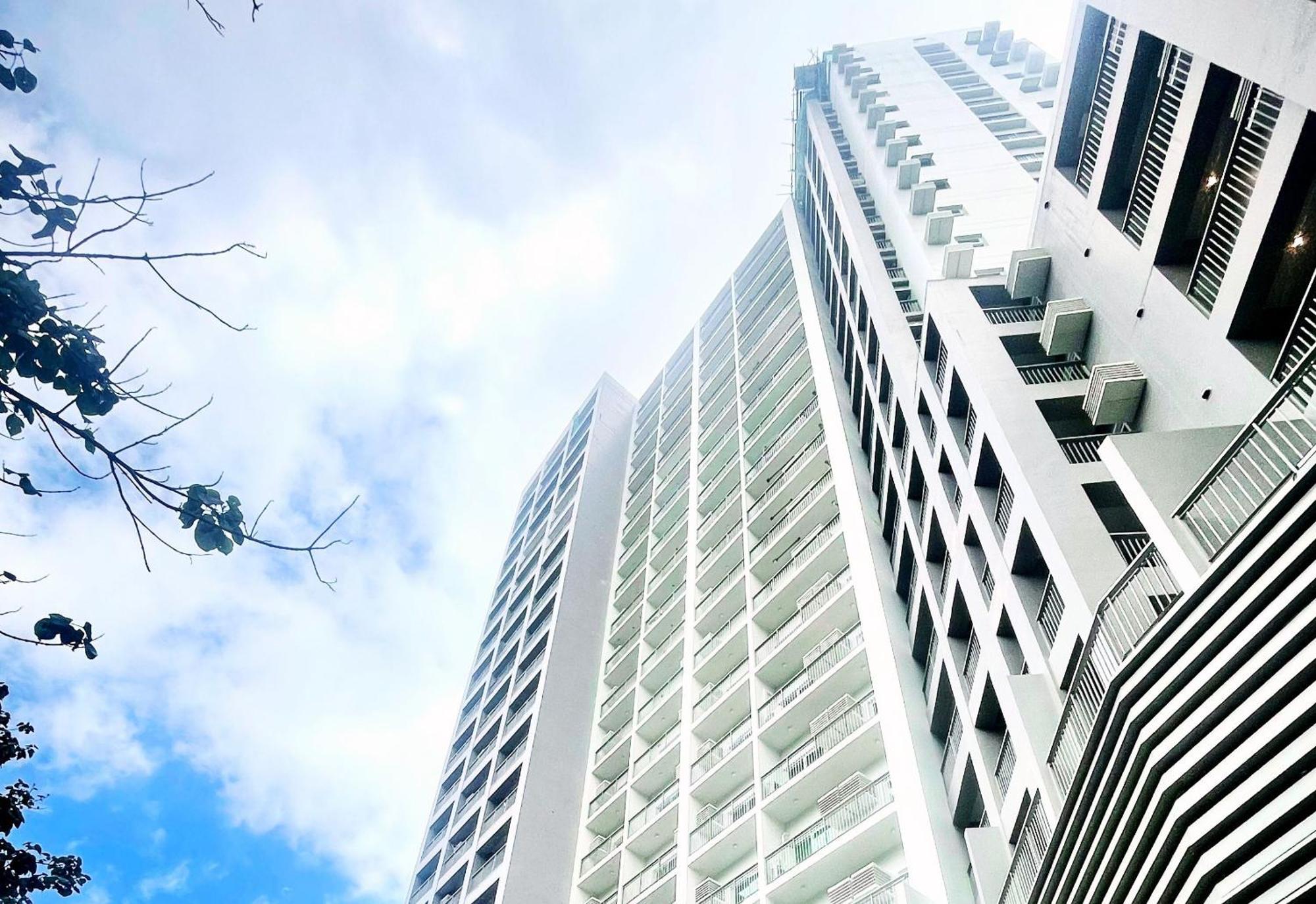 Hayat Sky Towers Hotel Cebu ภายนอก รูปภาพ
